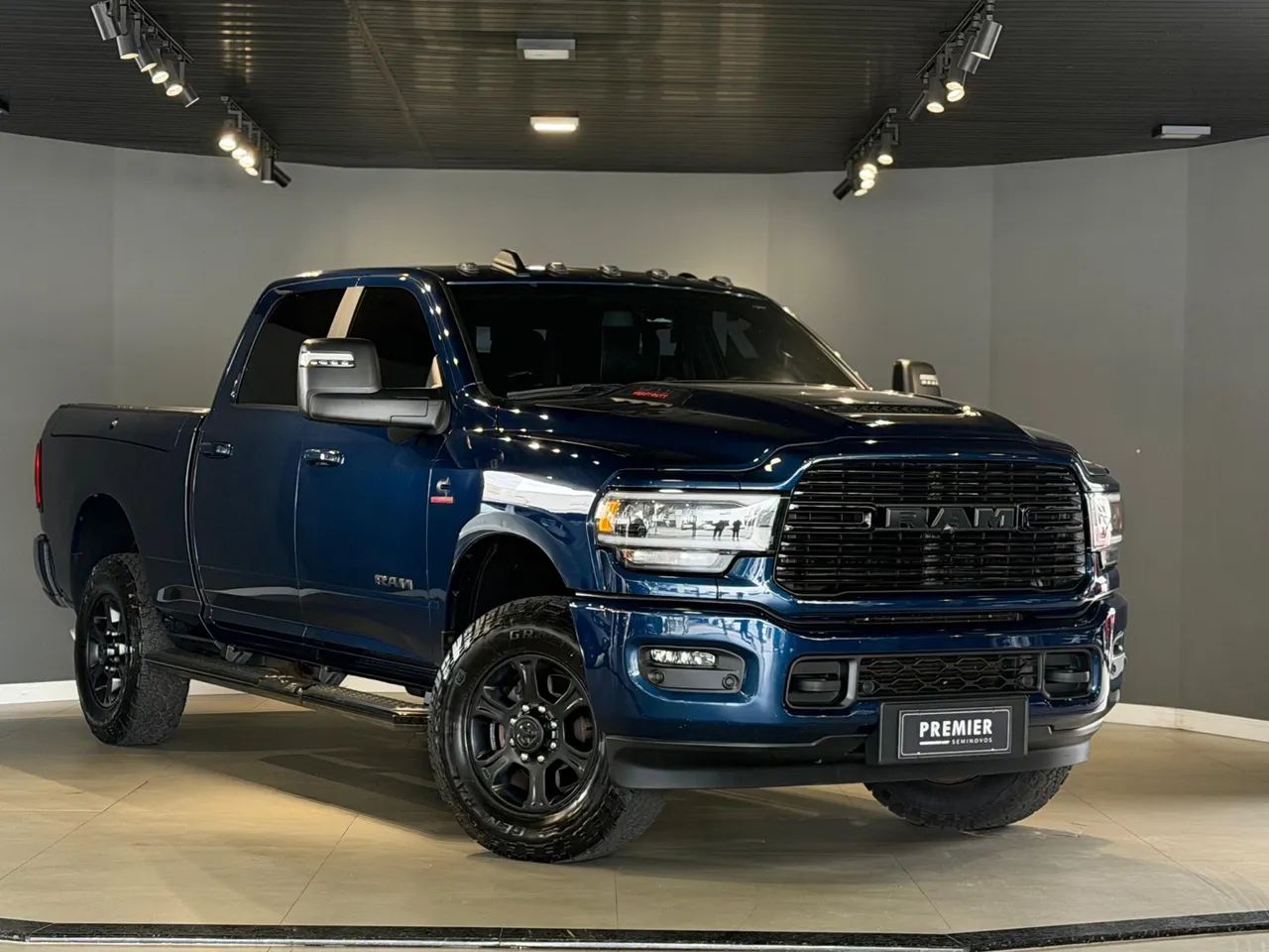 Ram 2500 2500 LARAM. 6.7 NIGHT ED. TB CD 4x4 Die. 2024