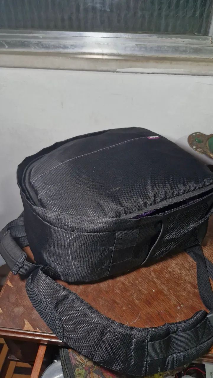Mochila Fotografica Preta com Roxo - Foto 5