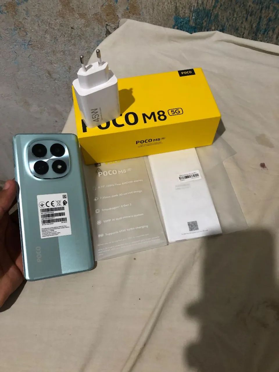 POCO M8 5G - 256GB, SEMINOVO. OPORTUNIDADE!