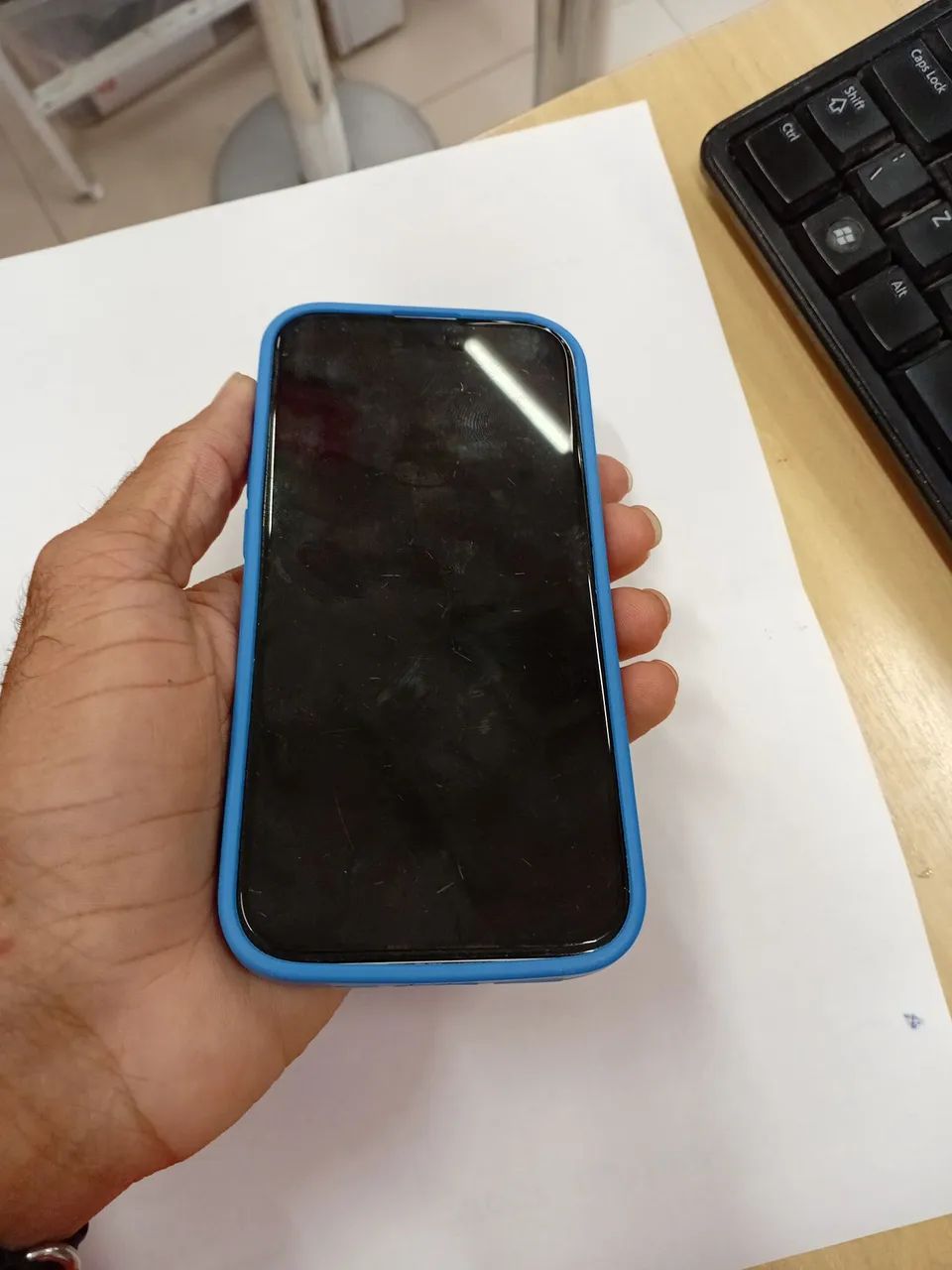 iPhone 15 Pro Prata - Foto 4