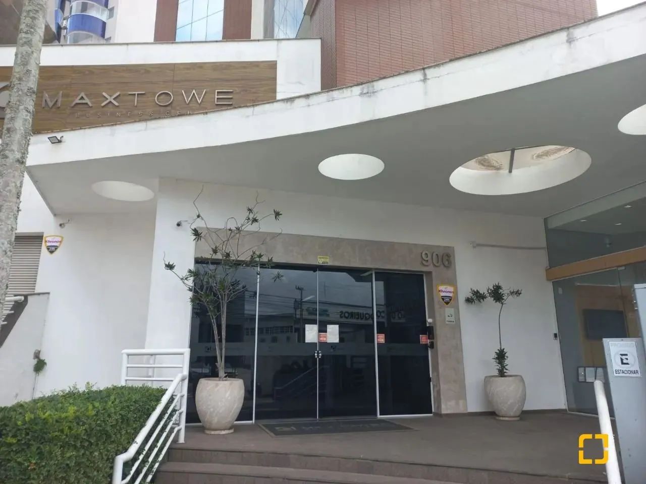 Sala comercial à venda em Coqueiros com garagem. - Foto 5