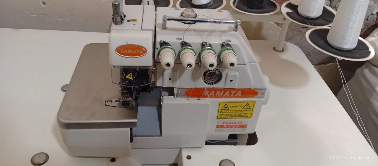 Máquina interlock yamata