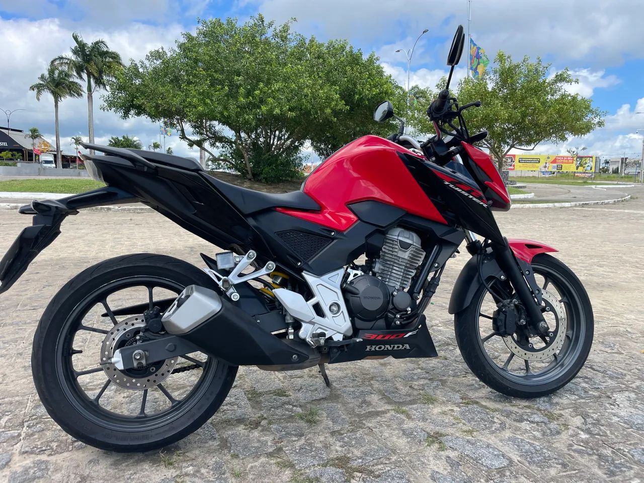 Twister 300 abs 2023