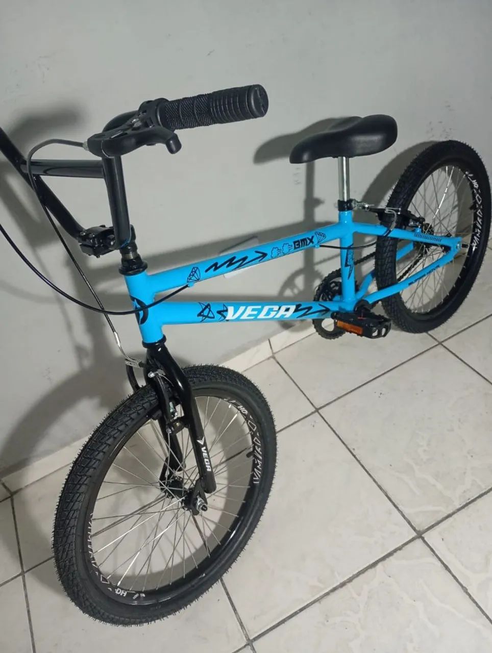 Bicicleta BMX aro 20 nova