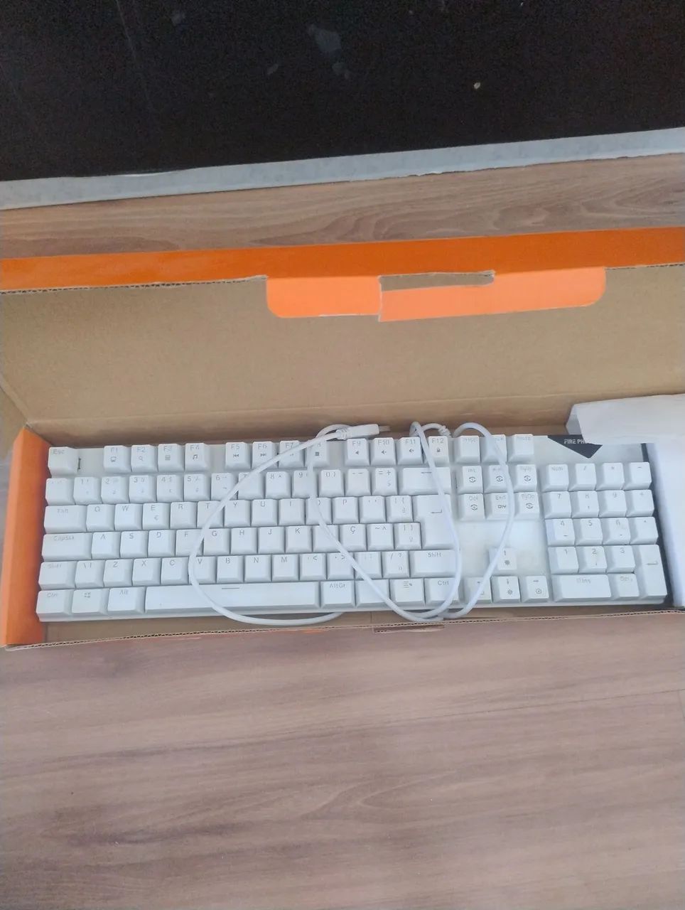 Teclado fire phoenix mecânico switch azul com led rgb - Foto 2