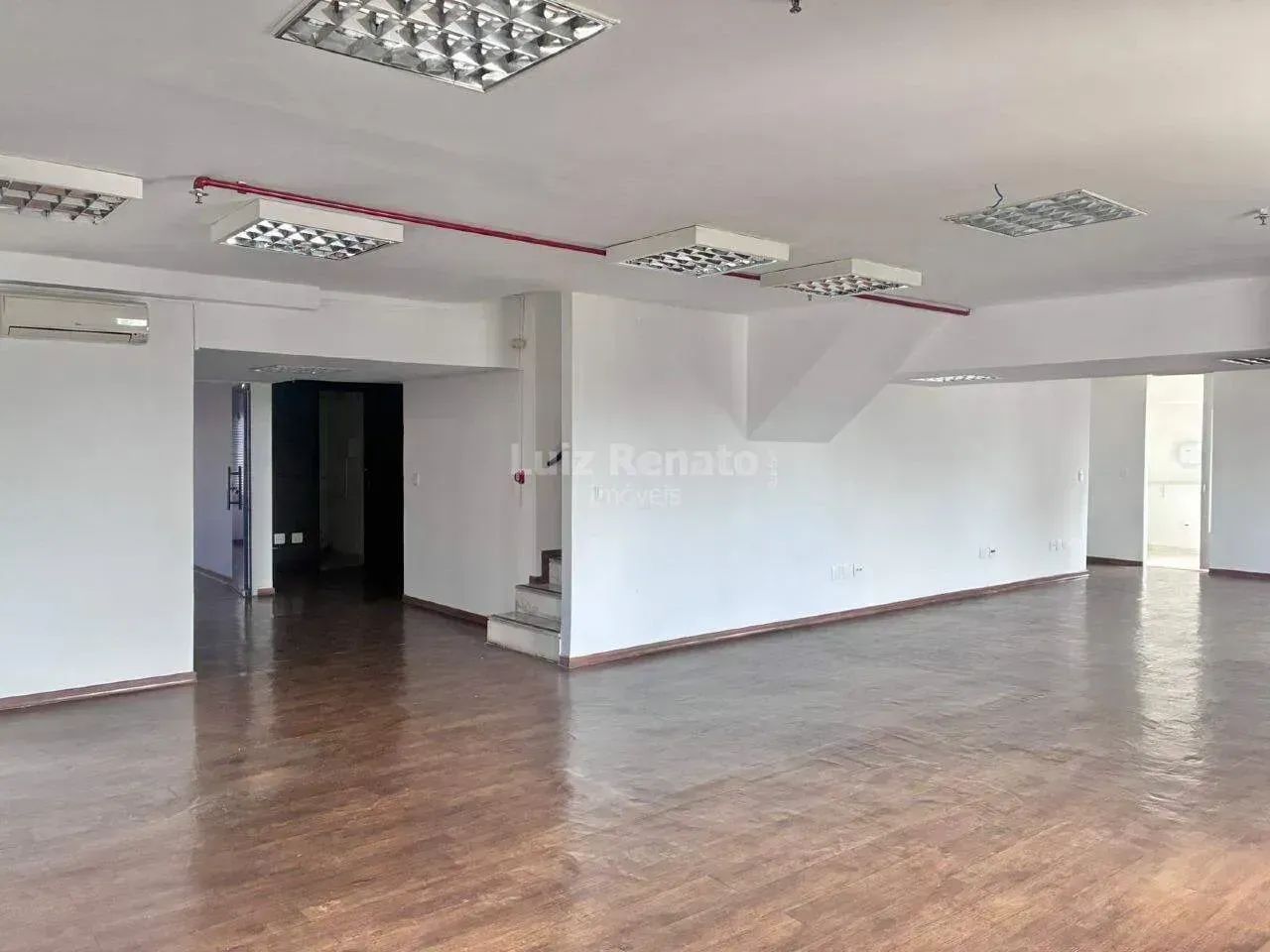 Andar corrido para aluguel 6 vagas - Estoril