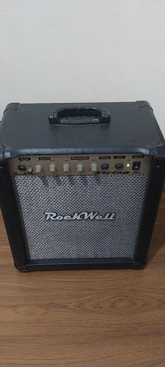 Caixa amplificada cubo
