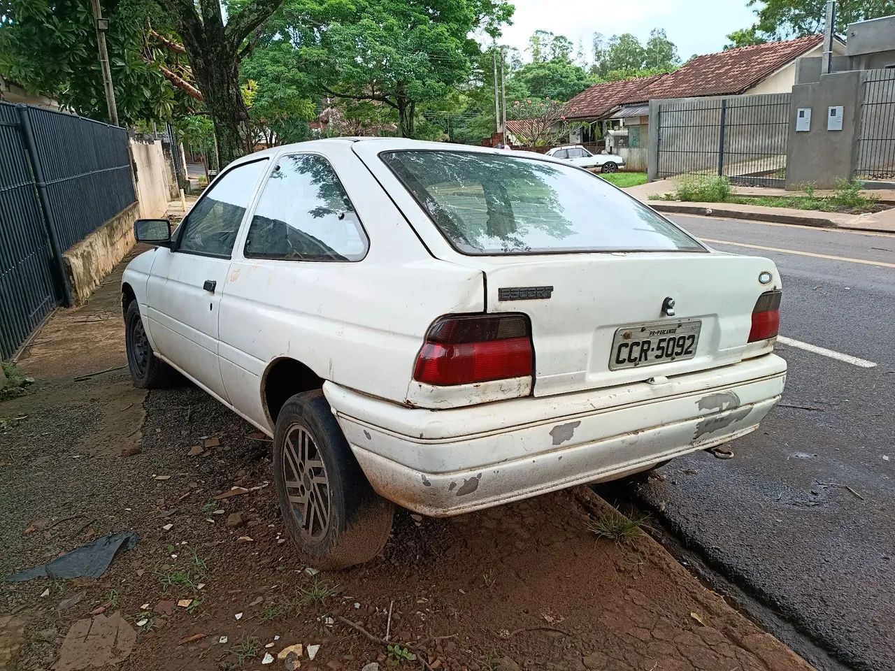 Ford Escort GL 1.6i / 1.6 1996