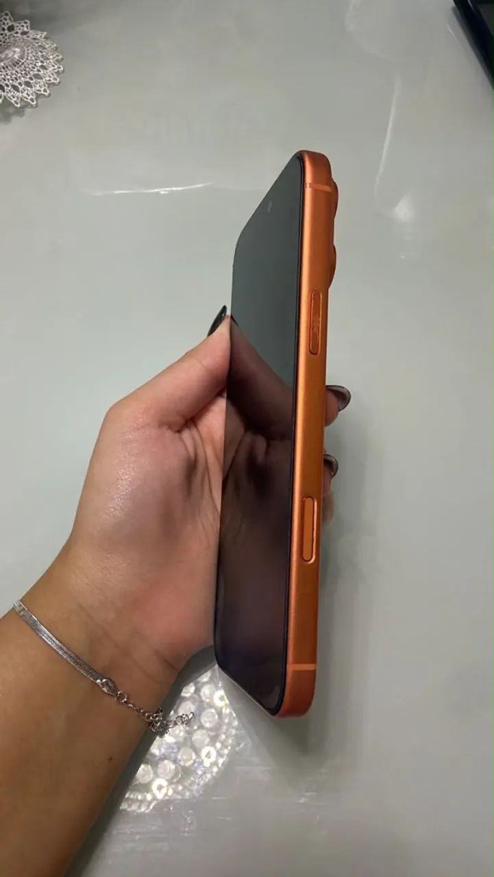 IPHONE 17 PRO MAX LARANJA - Foto 2