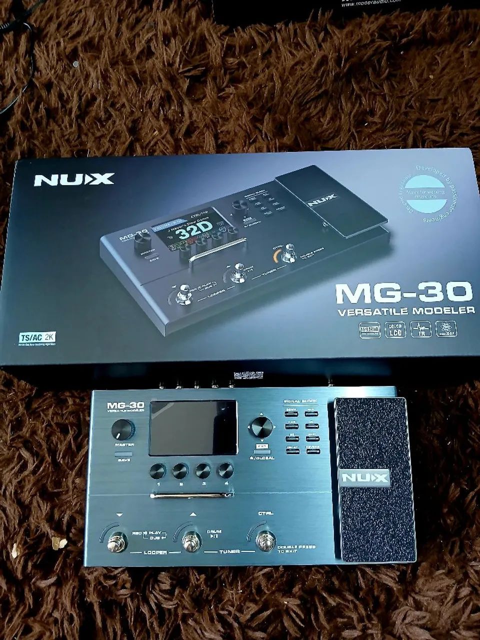 Pedaleira NUX MG-30 