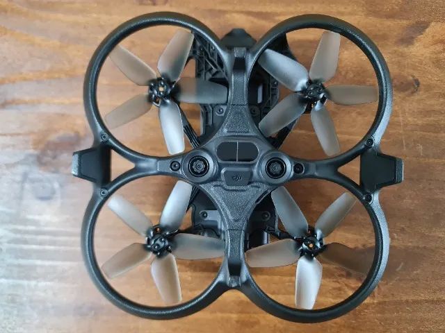 Drone DJI Avata 1 Explorer Fly More Combo + Maleta Estanque Pgytech + Acessórios  - Foto 6