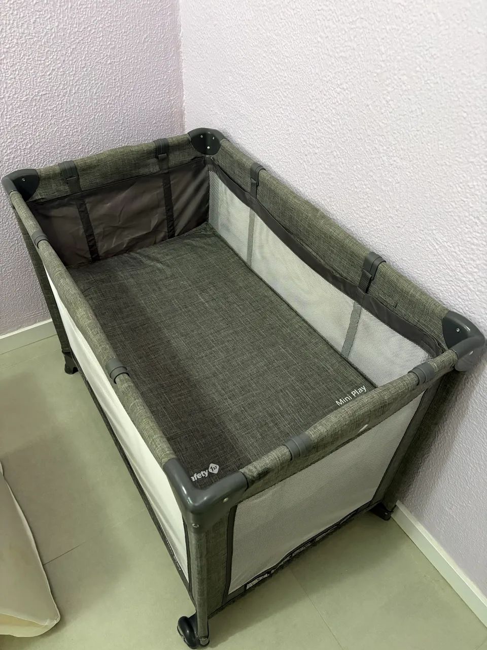 Berço Safety 1st, Mini Play - Foto 2