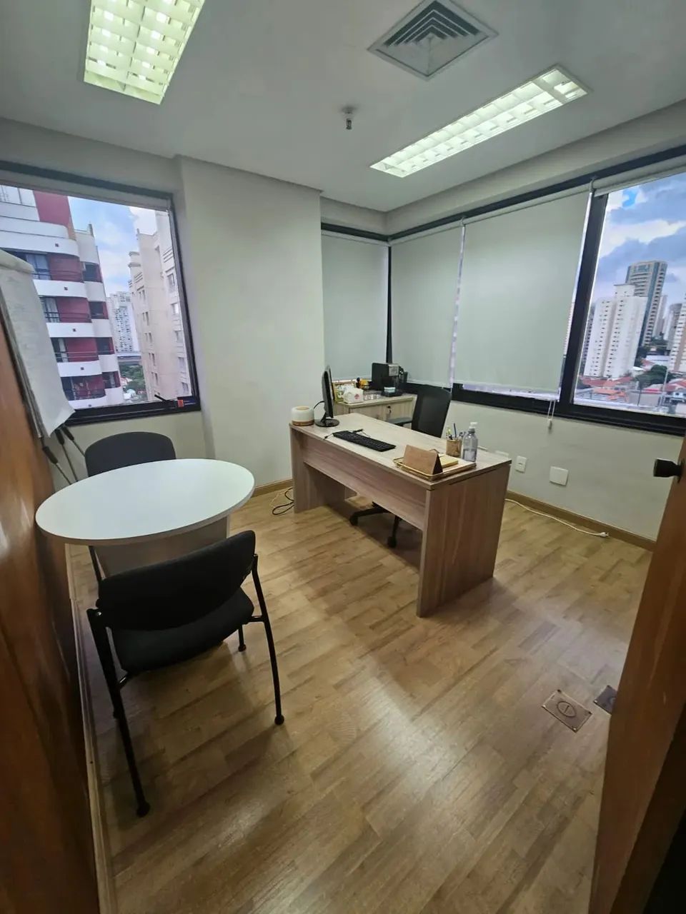 Escritório com 117 m2, mobiliado, Bairro Brooklim - Foto 11