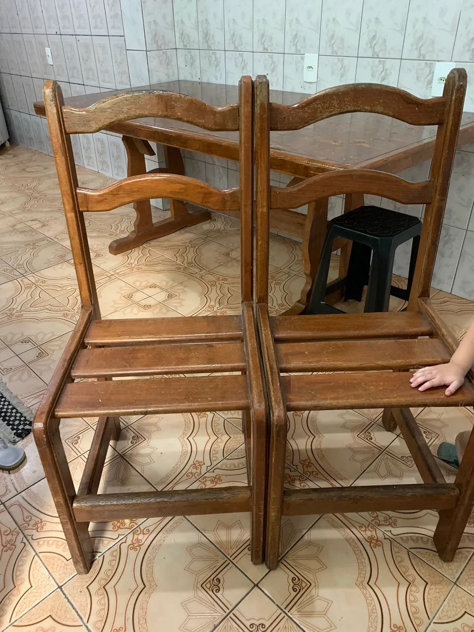 Mesa de jantar 4 cadeiras madeira pura (maciça) - Foto 3