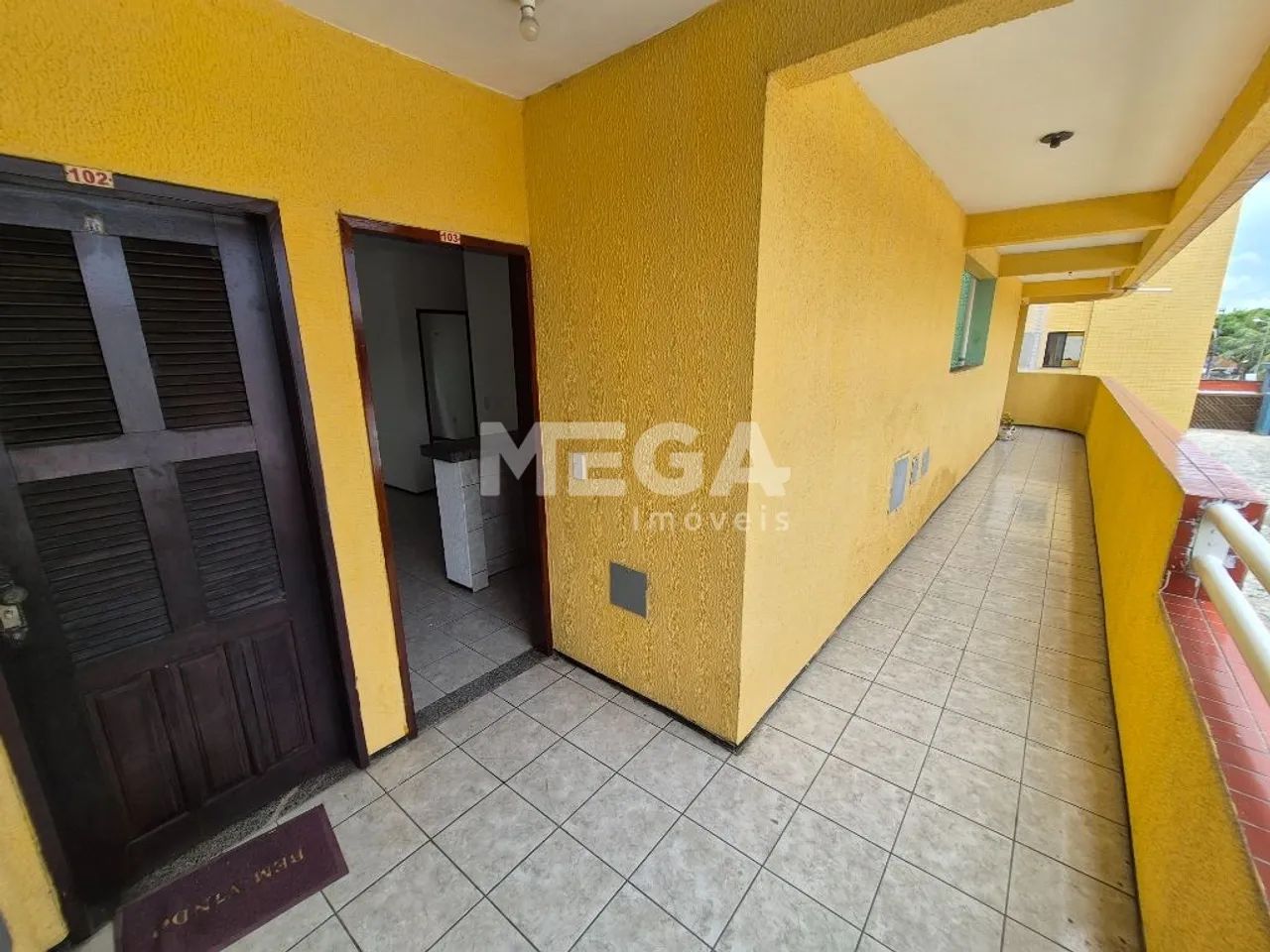 Apartamento com 2 quartos no bairro Antônio Bezerra em Fortaleza, CE - Foto 2