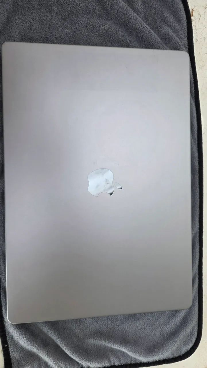 Macbook Pro 16 M1 Max 32GB 1 TB GPU32 tela quebrada - Foto 2