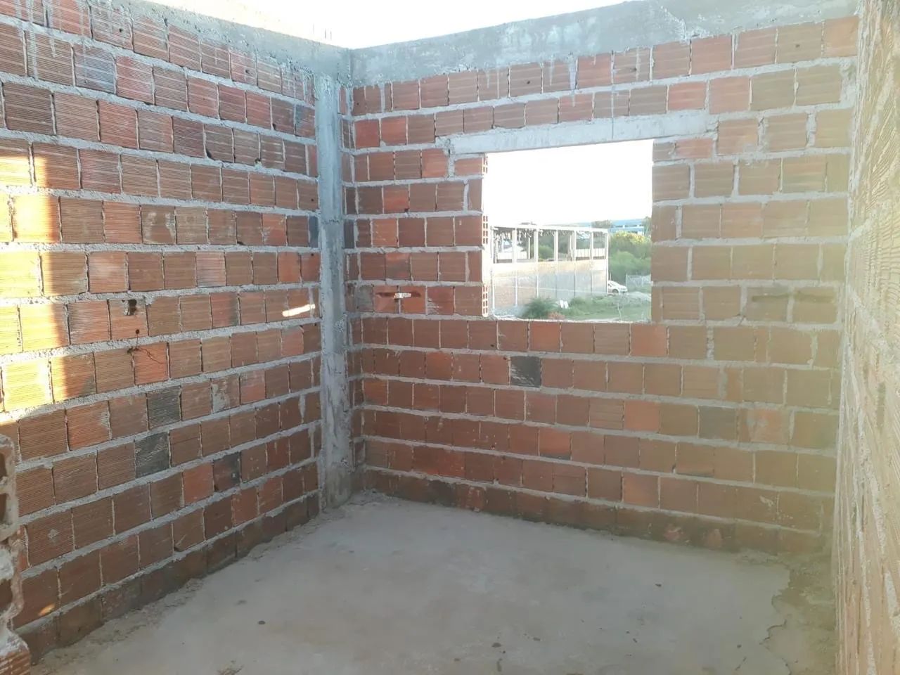 Vendo casa com 1º andar - Foto 5