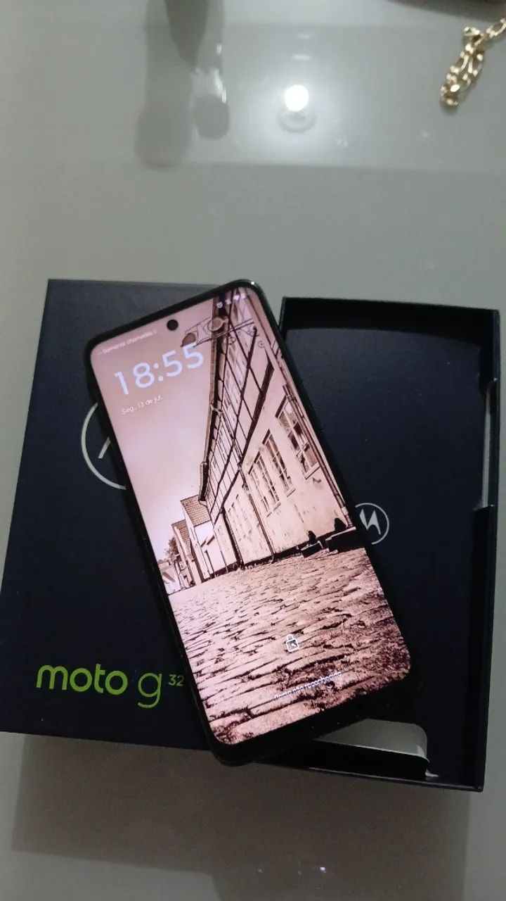 Celular Motorola Moto G32.