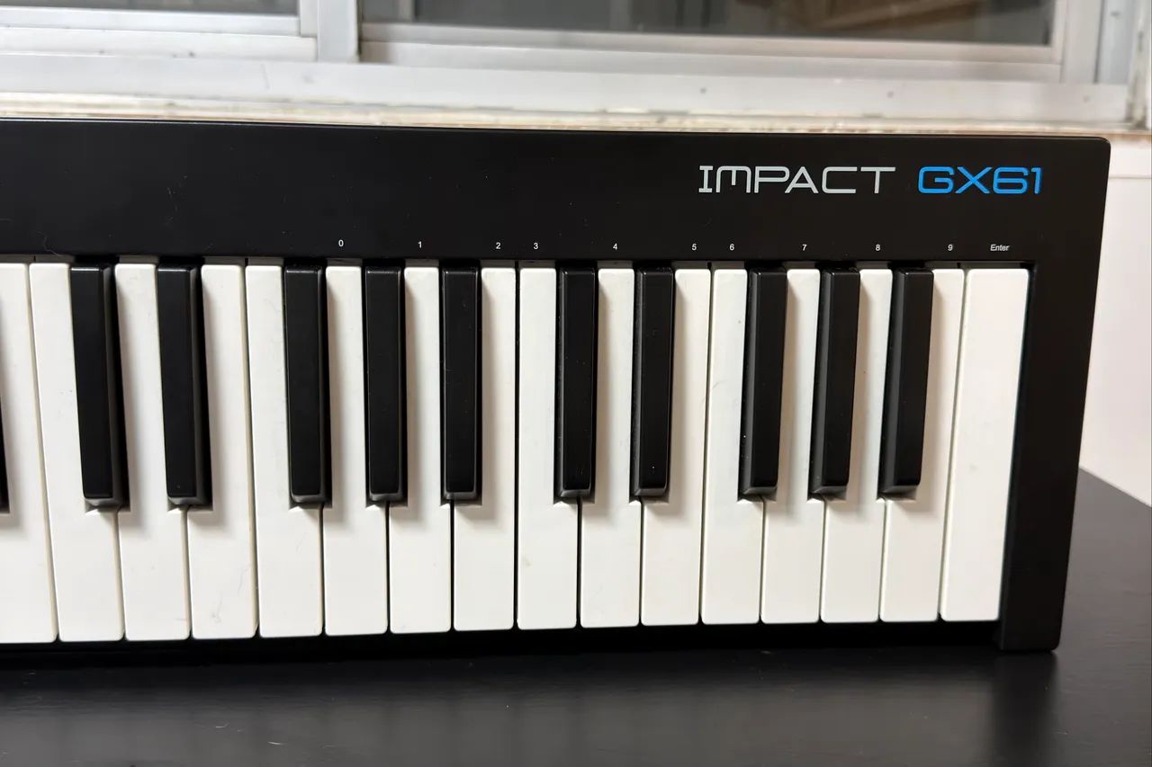controlador nektar impact gx 61 teclas - Foto 3