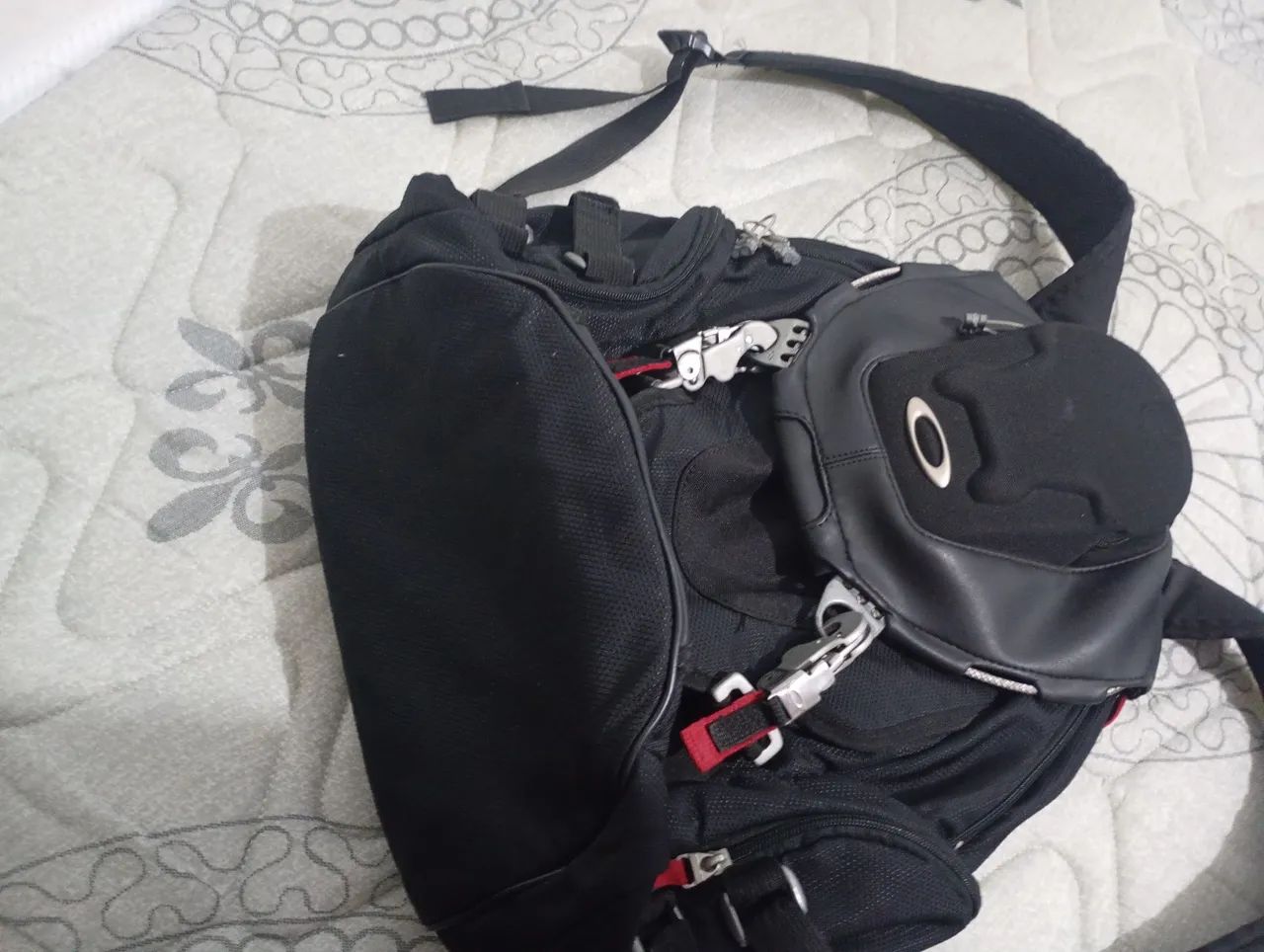 Bolsa original Oakley  - Foto 4