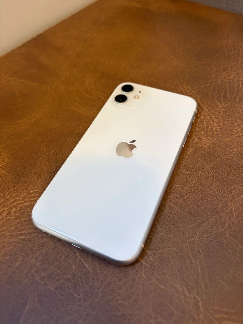 iPhone 11 64gb Branco - Foto 2
