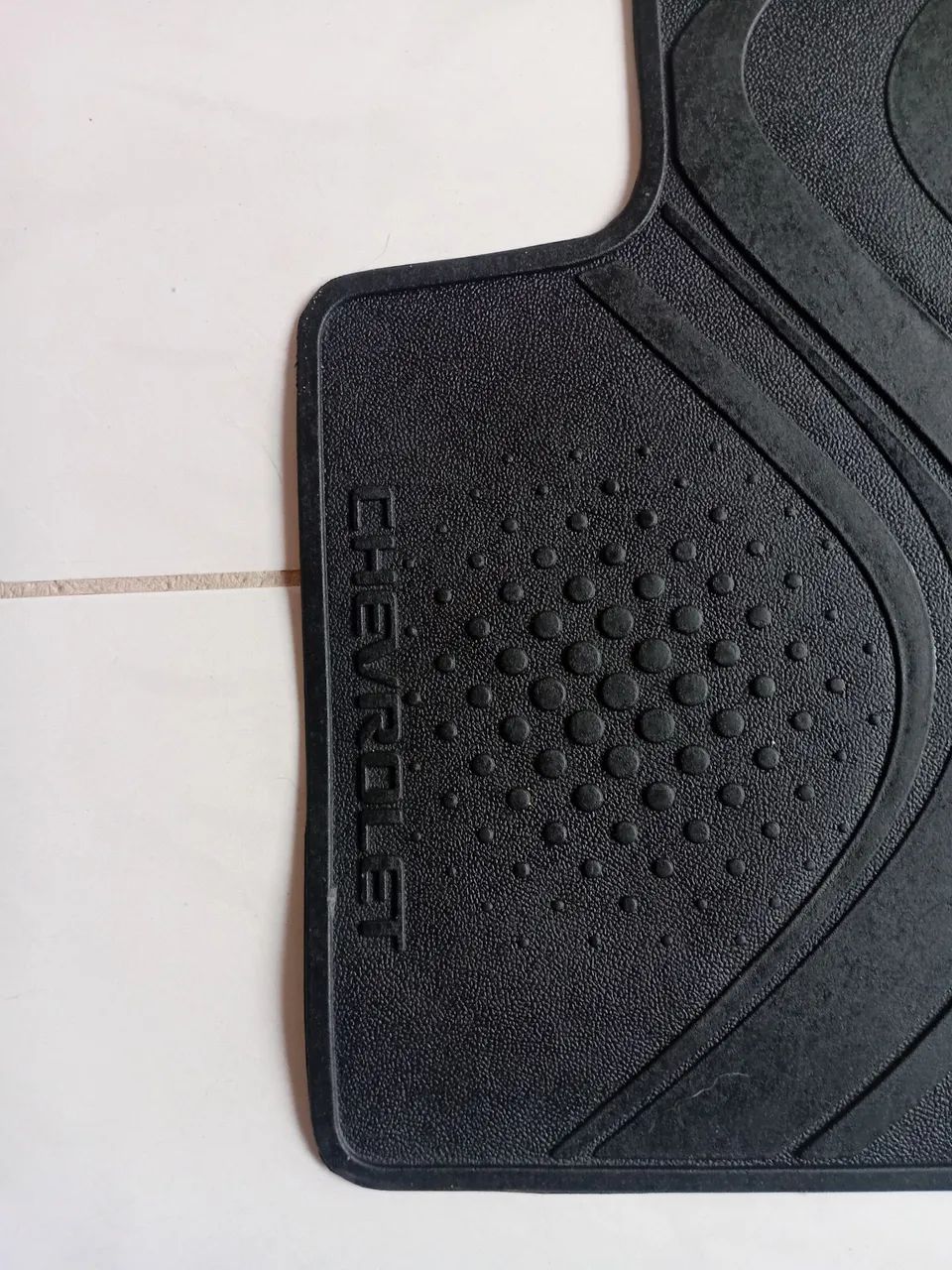 TAPETES BORRACHA  ORIGINAL  CHEVROLET,  ORIGINAL CRETA HYUNDAI.  - Foto 3