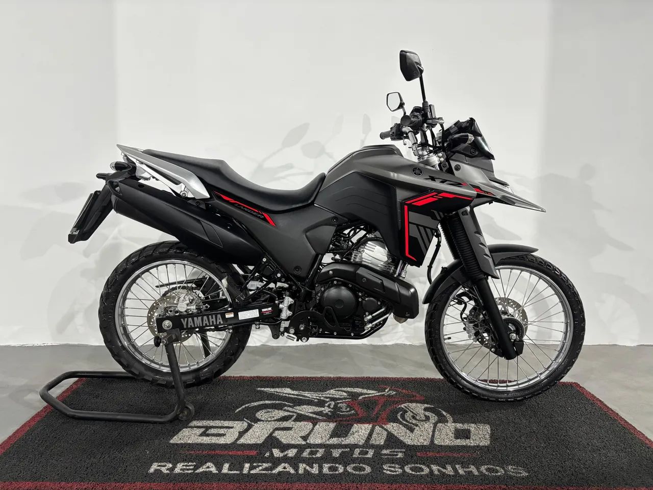 LANDER 250c 2025 MUITO NOVA (DIVIDO EM 21X NO CARTÃO)