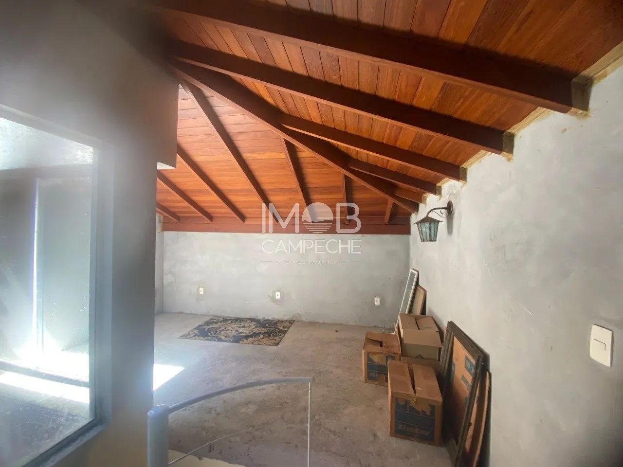 Casa na Lagoa da Conceição com 2 Dormitórios - Florianópolis/SC - Foto 2