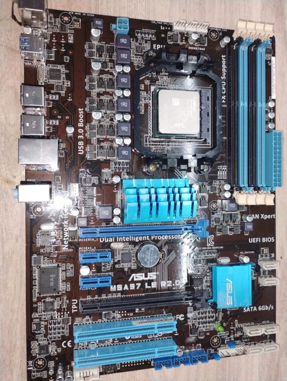 Placa-mãe Asus M5a97 Le R2.0 Am3+ Ddr3 Amd 970 Usada - Foto 5