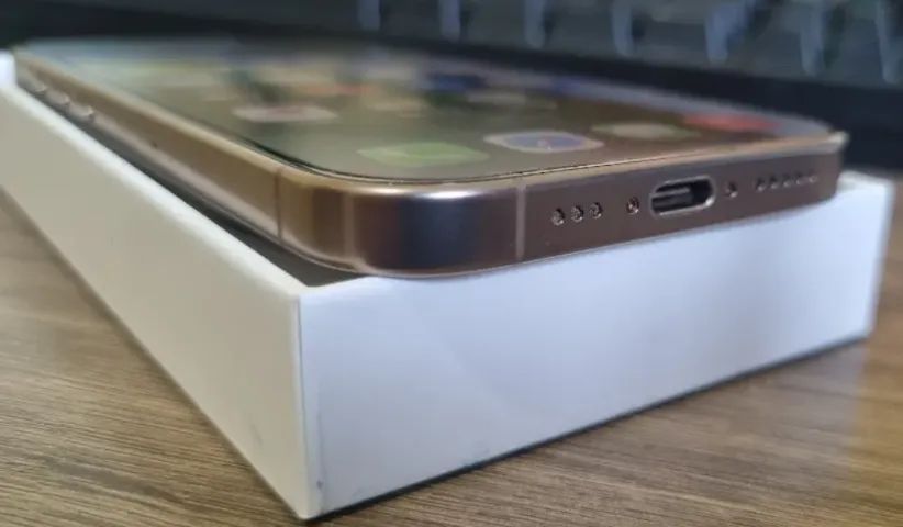 Iphone 16 Pro  - Foto 4