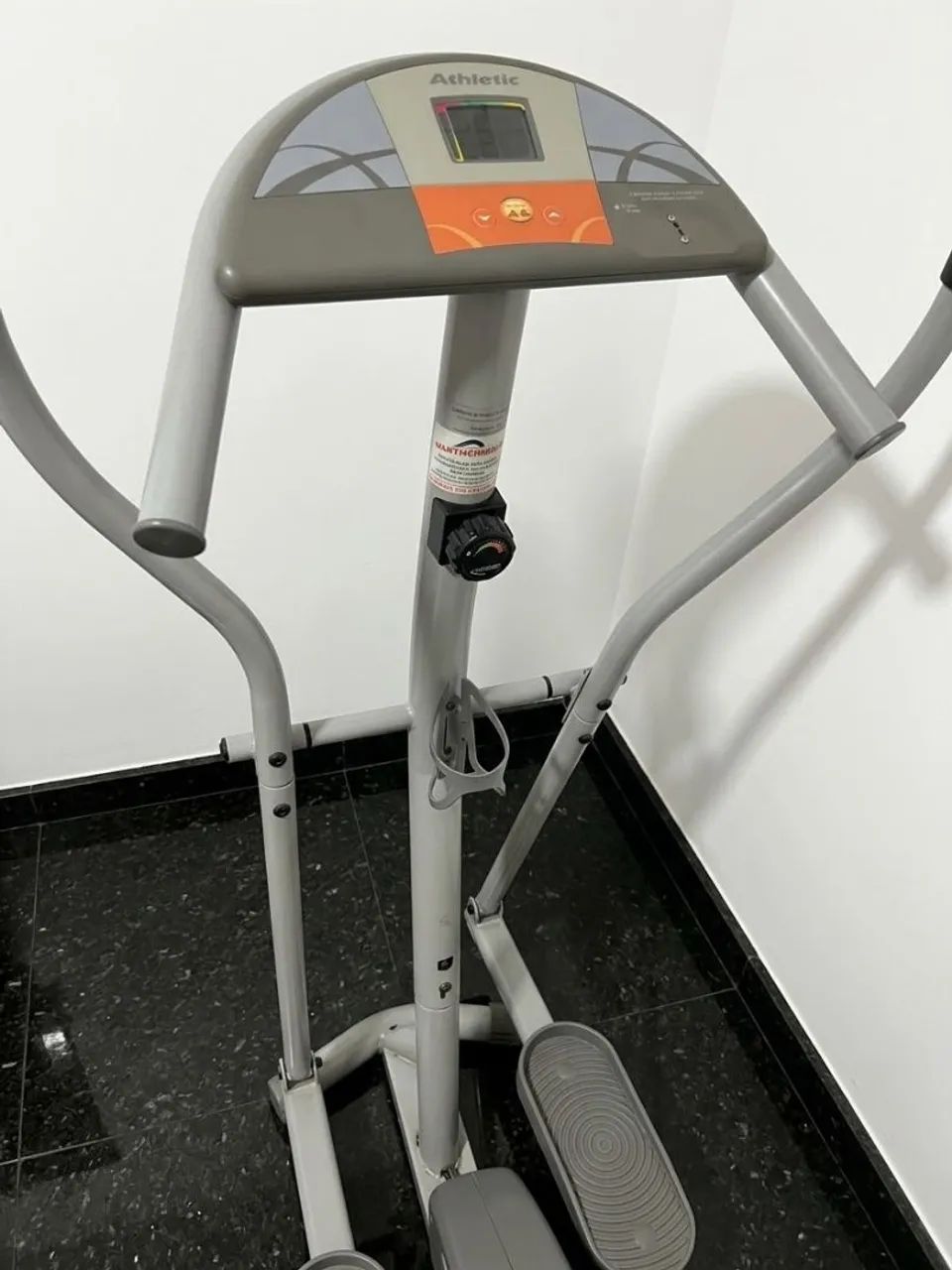 Aparelho de Exercícios Elíptico Athletic - Foto 4