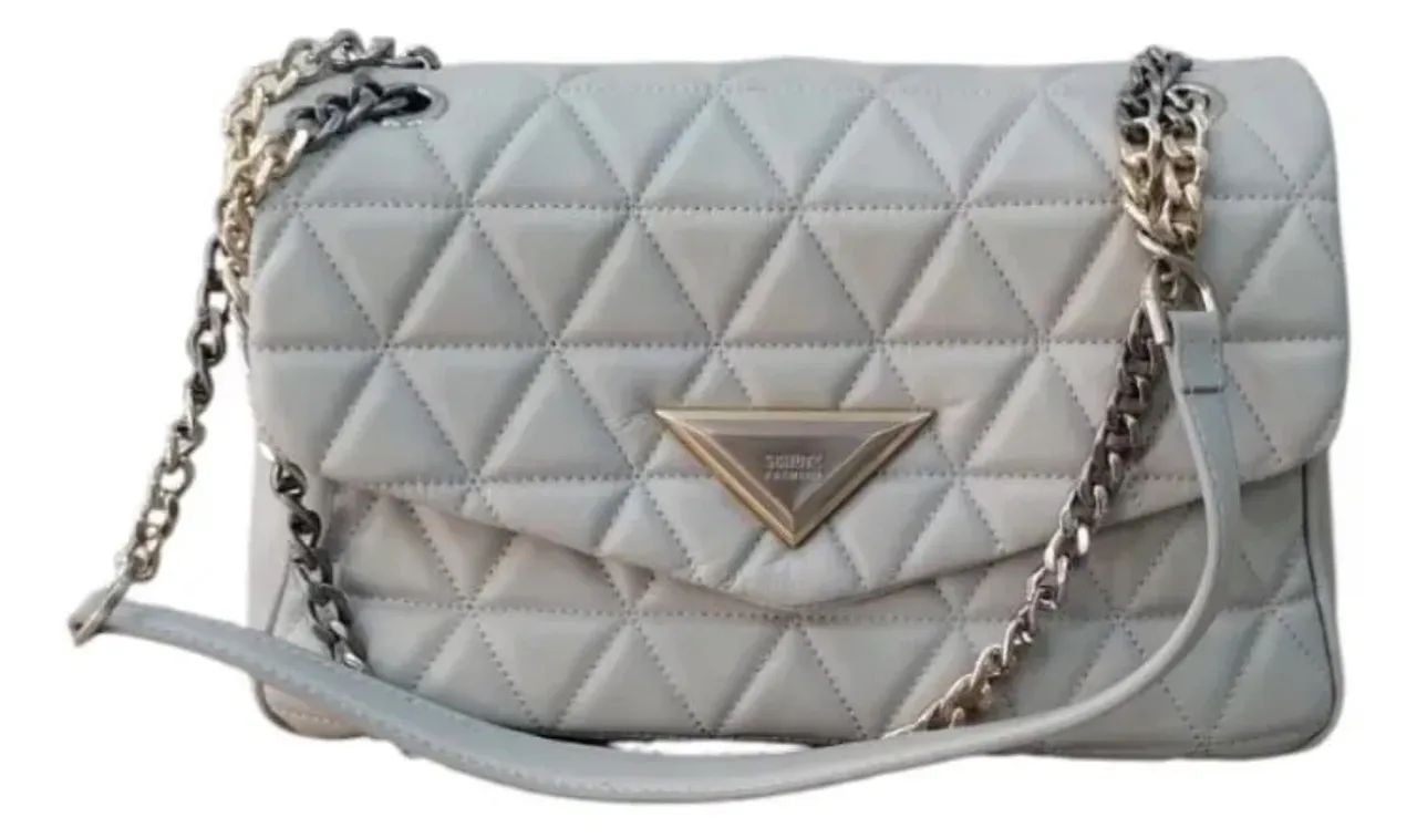 Bolsa Schutz super conservada 