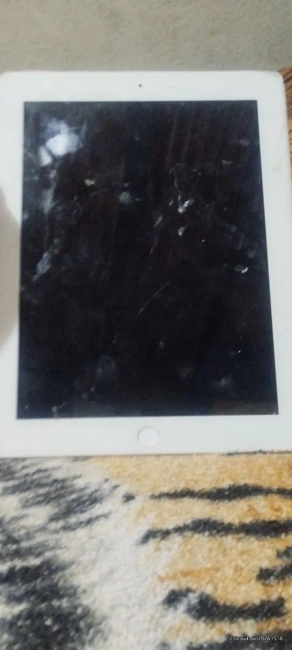 iPad 32 GB Apple para retirada de peças - Foto 2