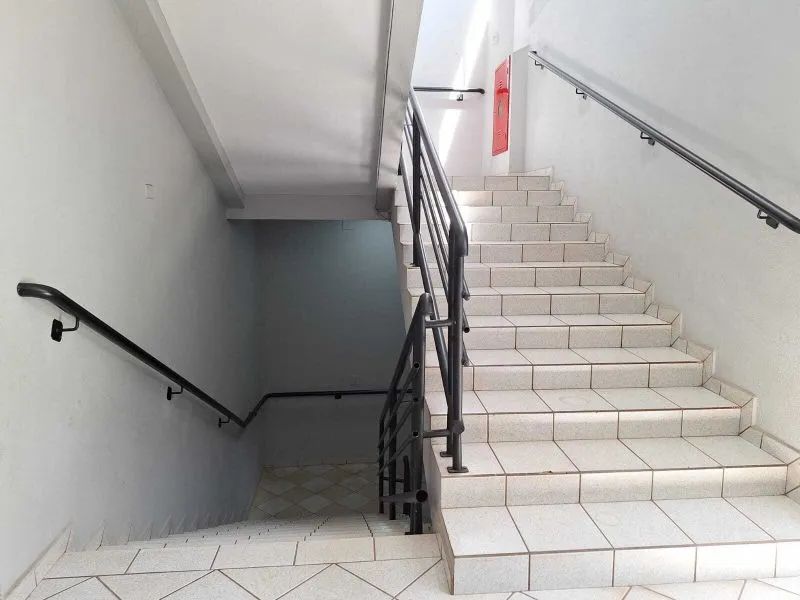 Oportunidade Imperdível: Ampla Sala Comercial para Locação - Foto 4