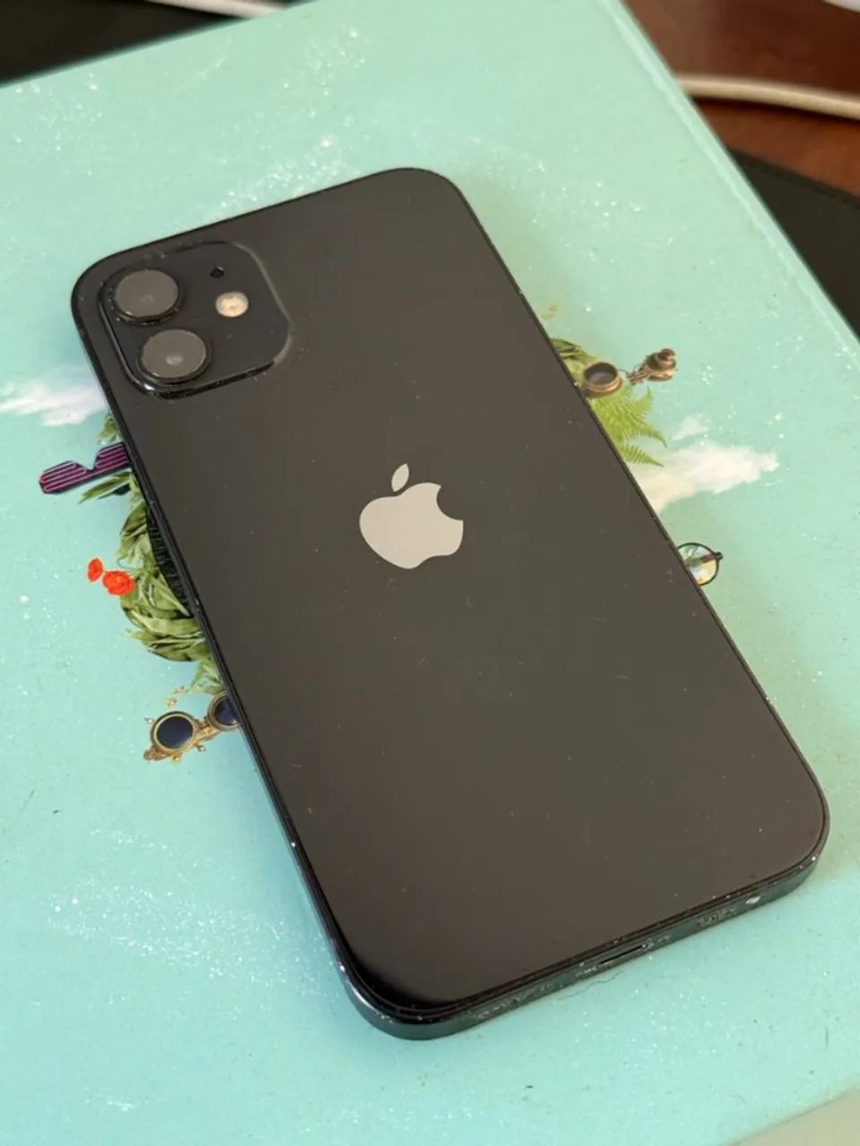 iPhone 12 128GBブラック 本体 iPhone 12 128GB Preto - Apple - iPhone 12 128GB Preto - Apple - Apple