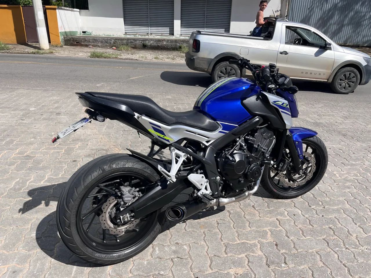 CB650F - Foto 4