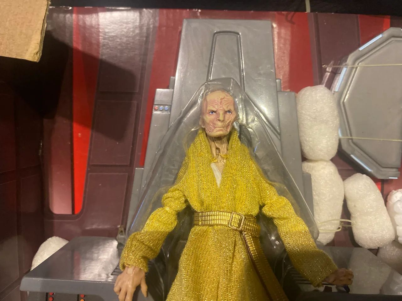 Star Wars Black Series Snoke Throne  - Foto 4