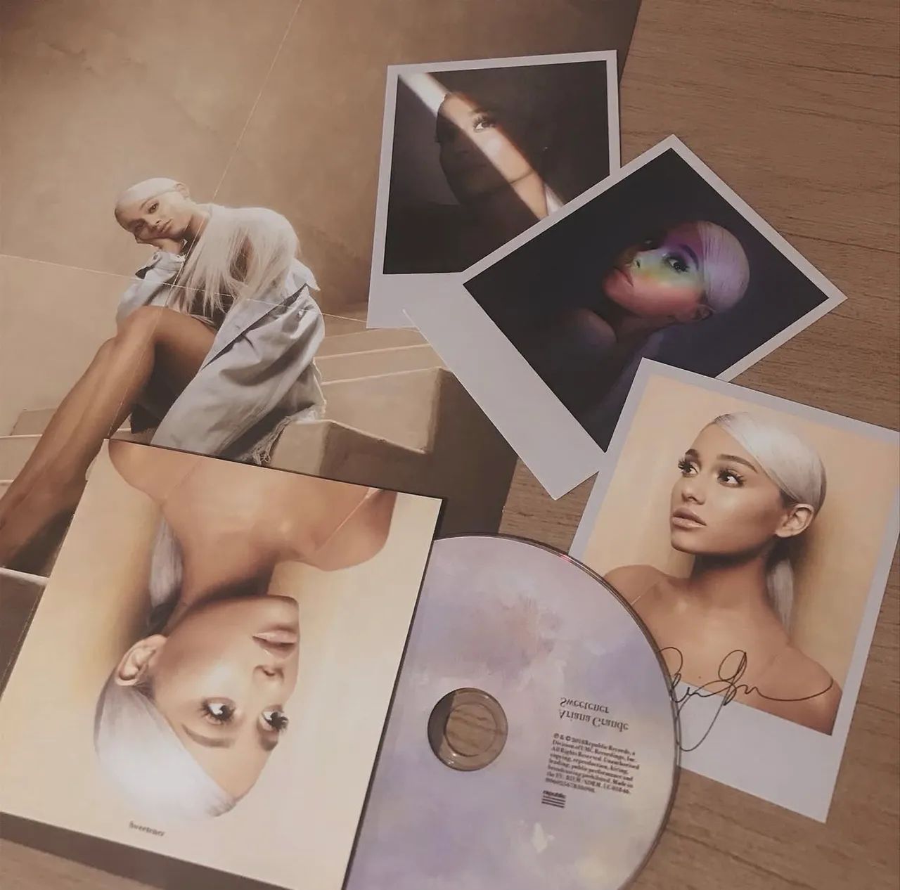 Ariana Grande Sweetener Fan Box  - Foto 2