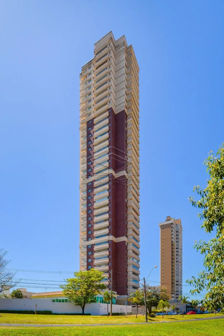 OTIMO APARTAMENTO NO EDIFÍCIO MURANO