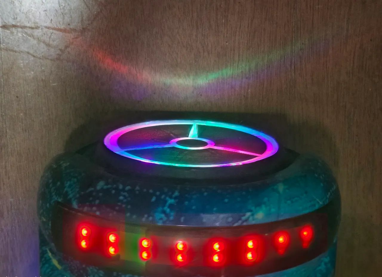 Hoverboard com case para transporte, carregador, leds e Bluetooth  - Foto 5