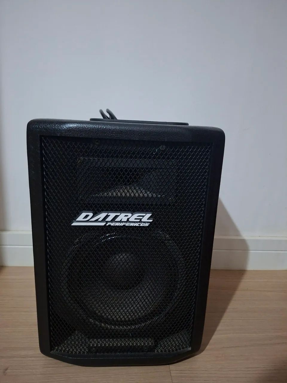 Caixa Amplificada Datrel At-8.100 Bluetooth / Usb / Fm (Excelente Estado)