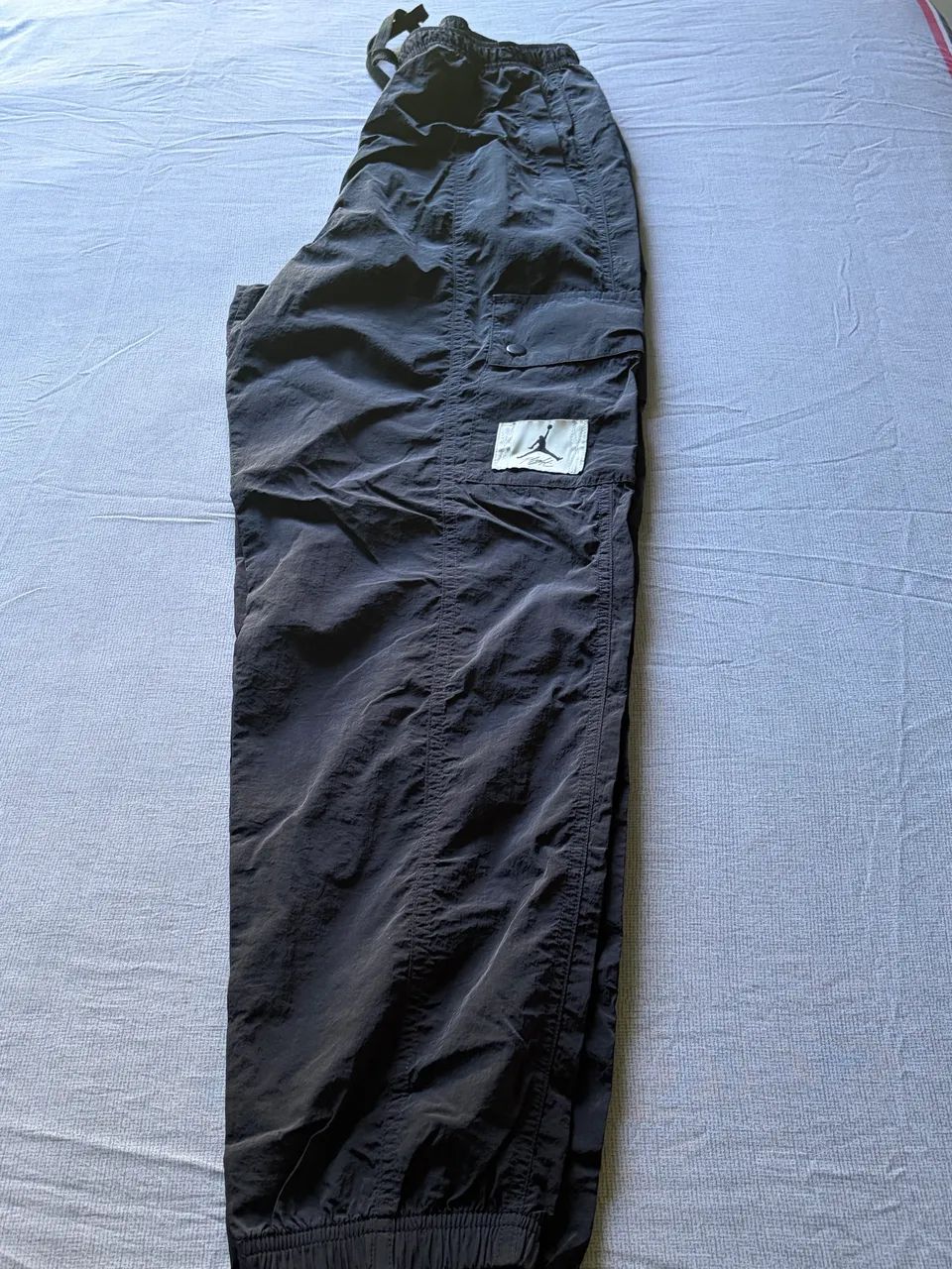 VENDO CALÇA ORIGINAL NIKE JORDAN  - Foto 2