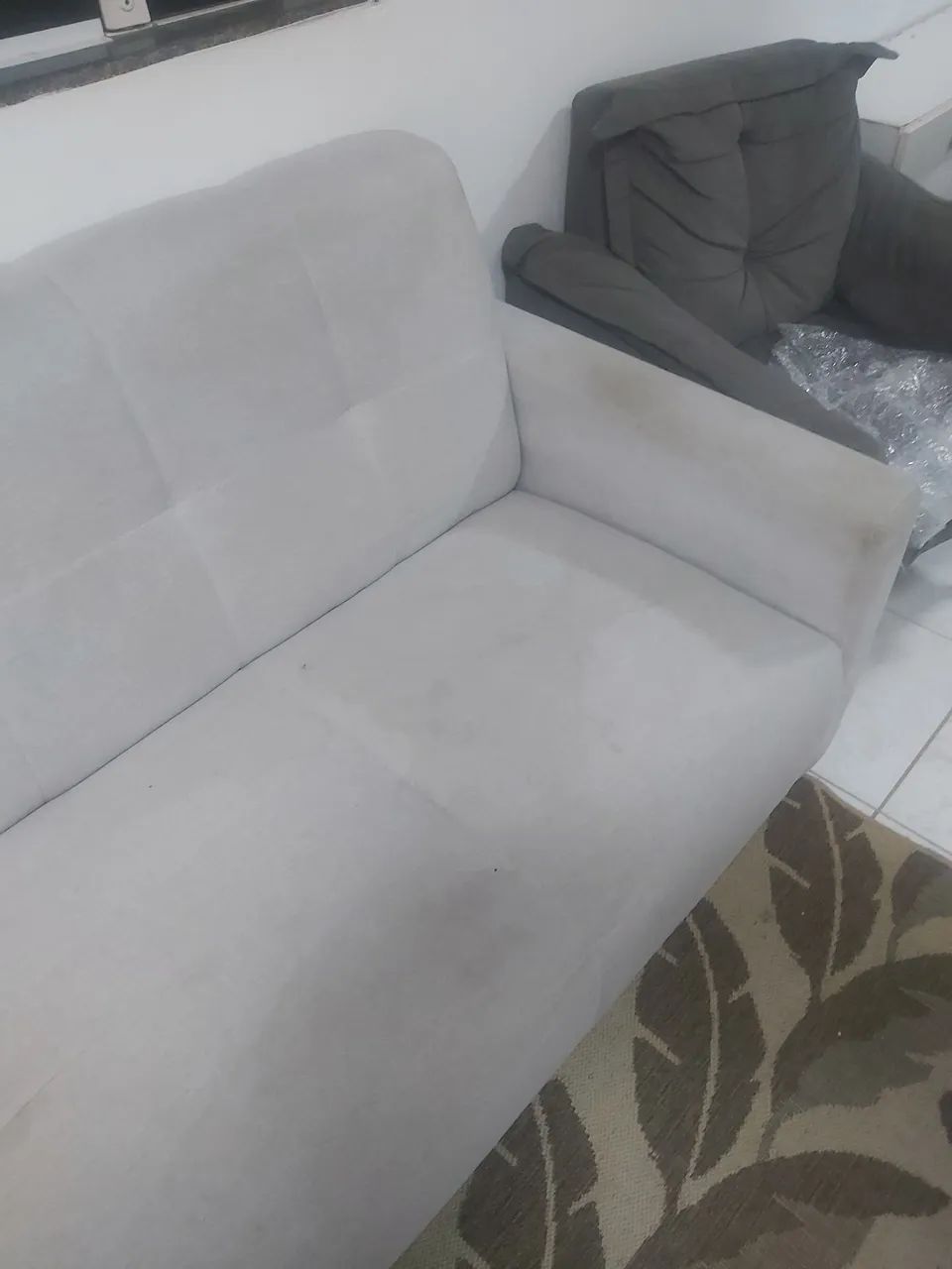 Sofá 3 lugares - Foto 2