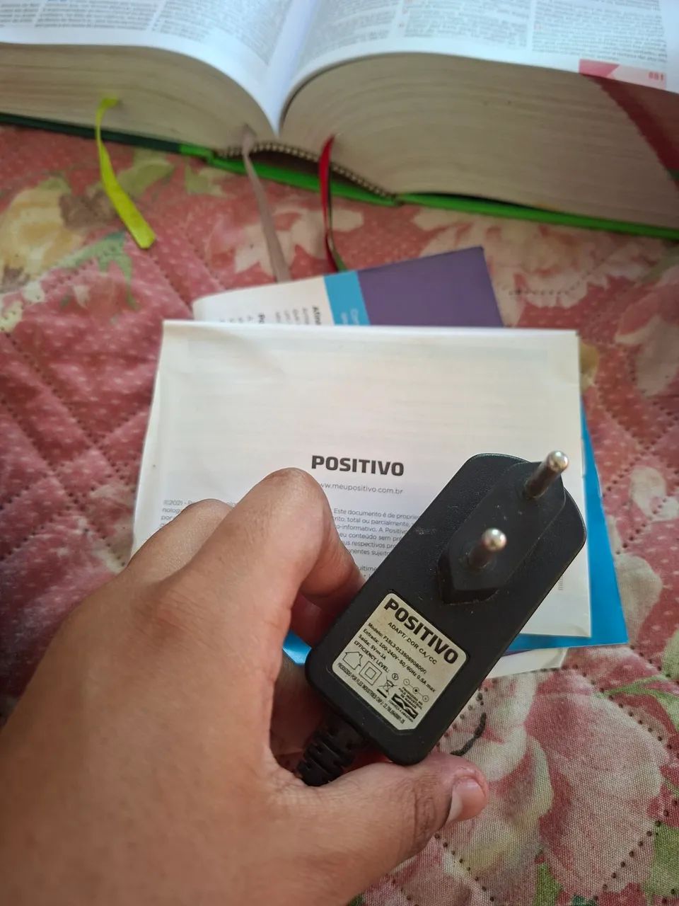 Notebook Positivo Vermelho - Com Defeito / Precisa de Reparo - Foto 3