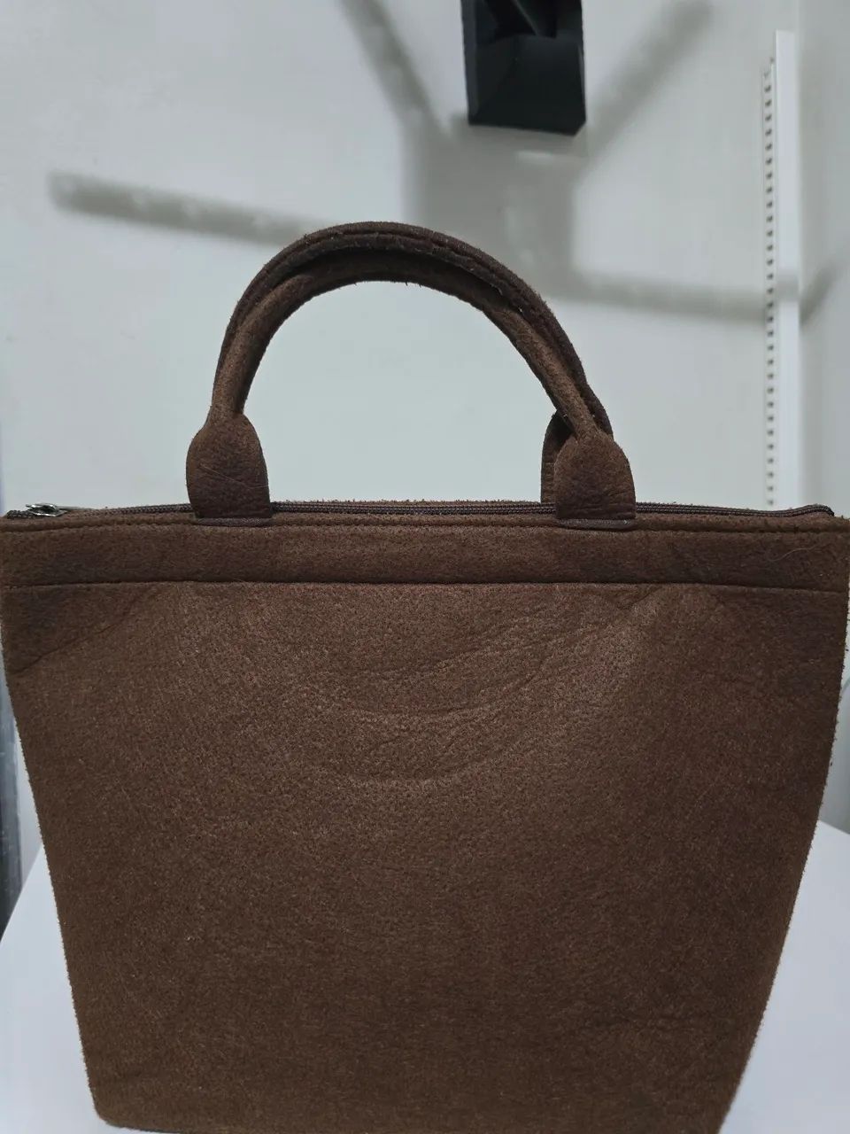 Bolsa de Mão Aveludada Urso marrom - Foto 3