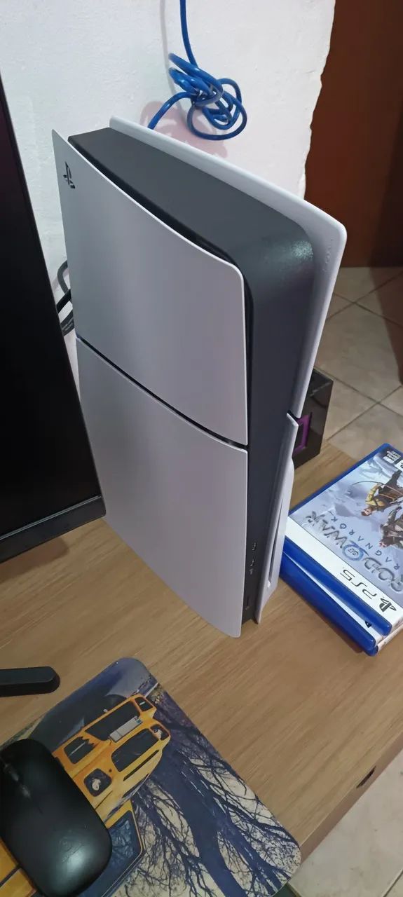 Plastation 5 Slim 1 Tb