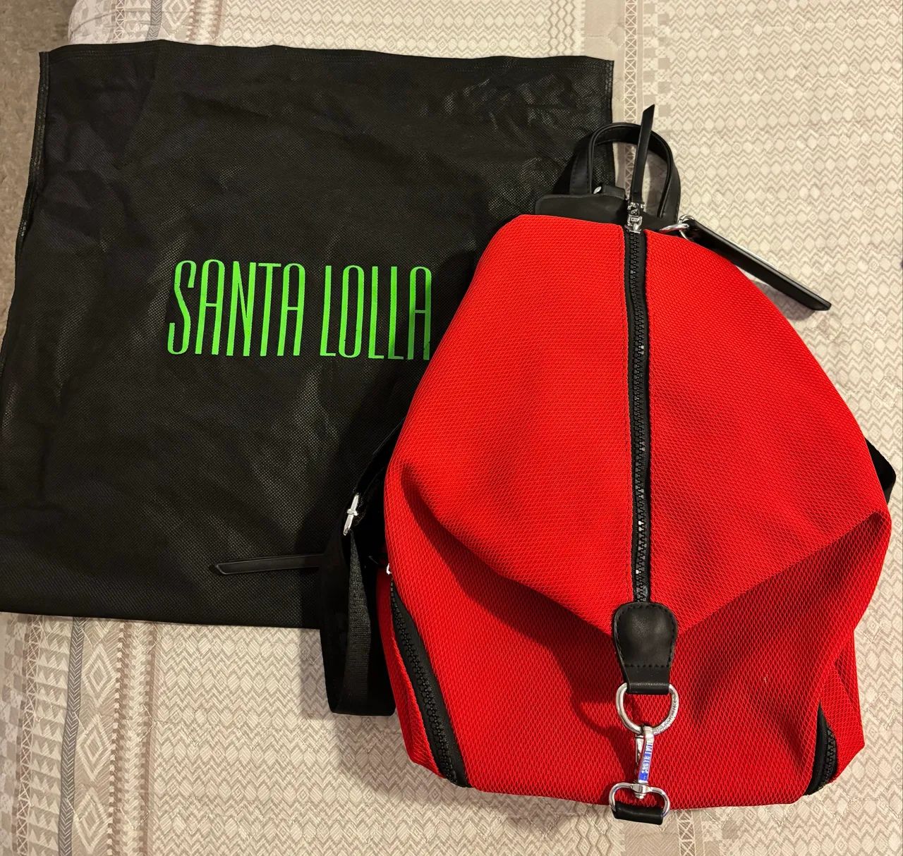 Mochilas ? Santa Lolla