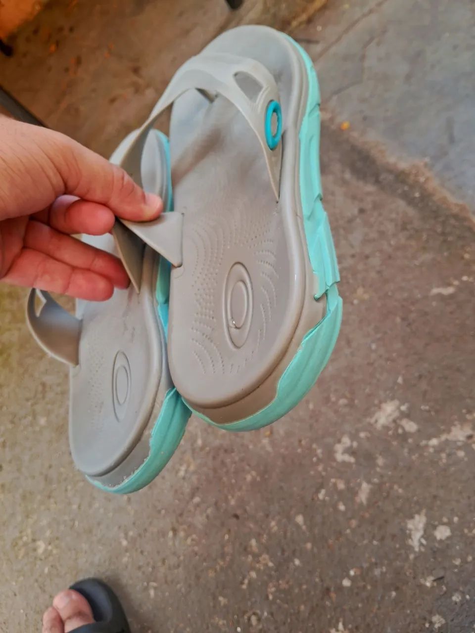 Chinelo Oakley 39/40 - Foto 4