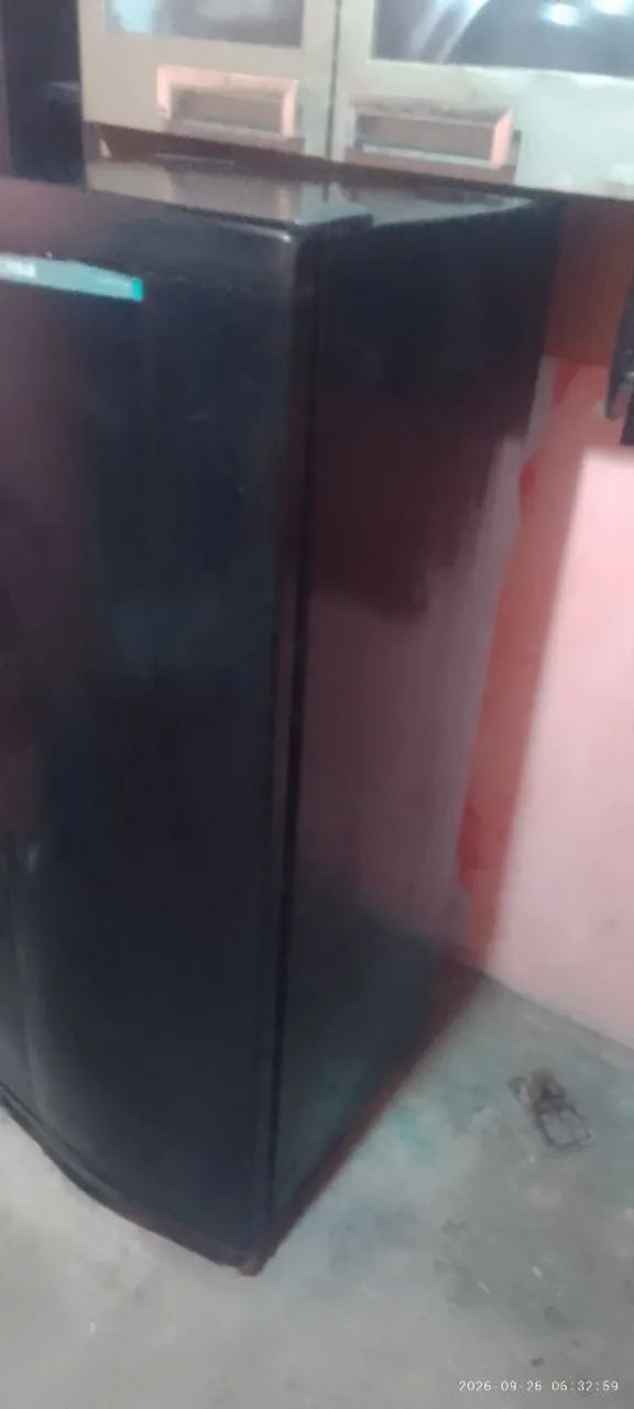 Vendo geladeira e fogão  - Foto 3