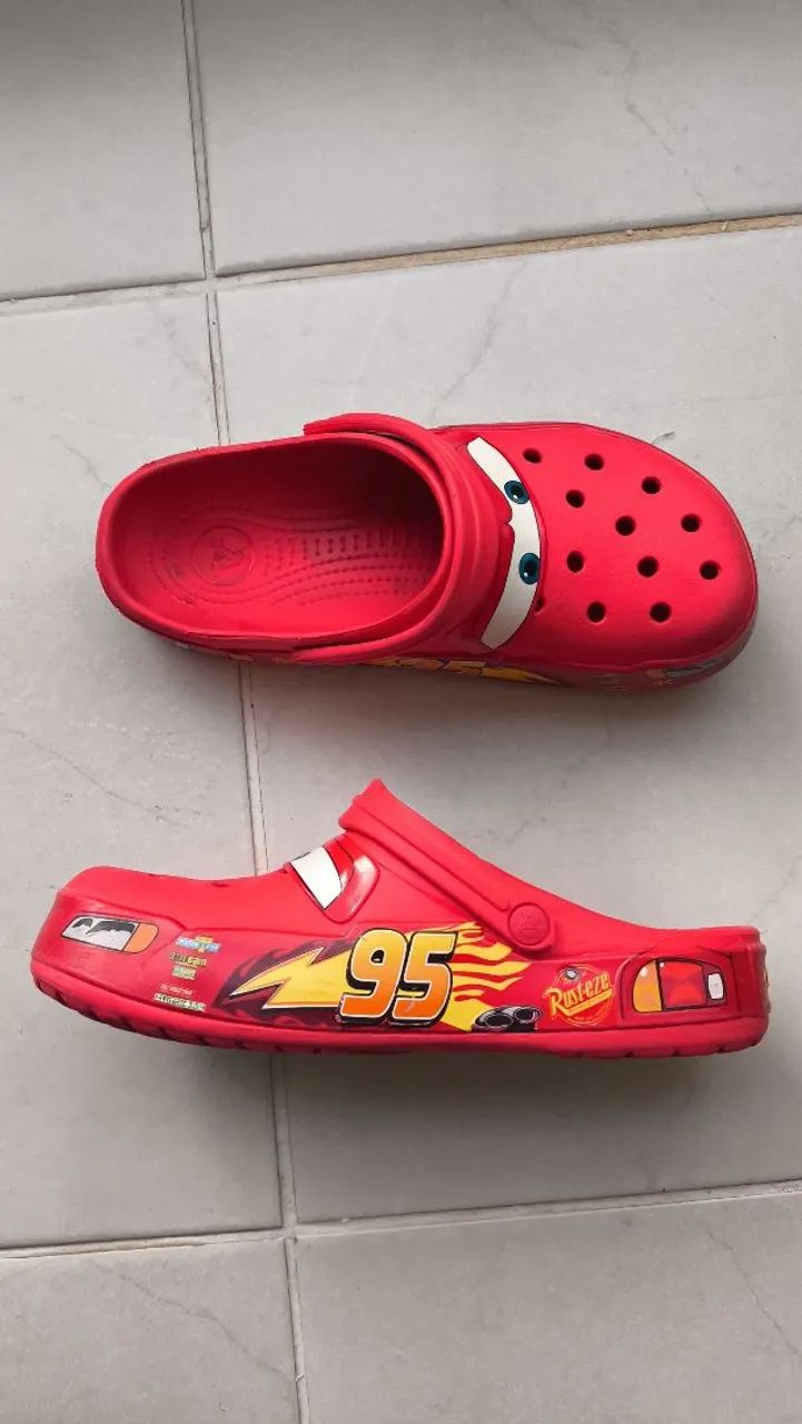 Crocs Mcqueen - Foto 3